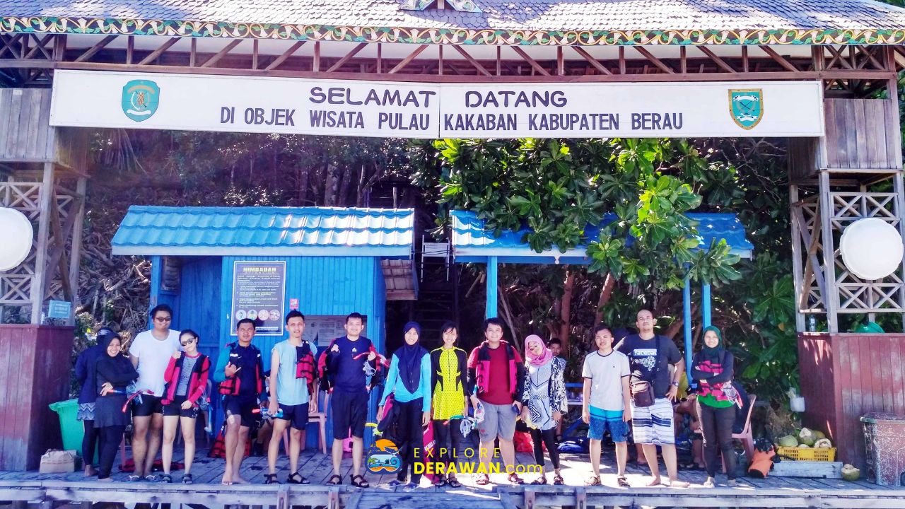 Wisata Ubur-ubur Kakaban