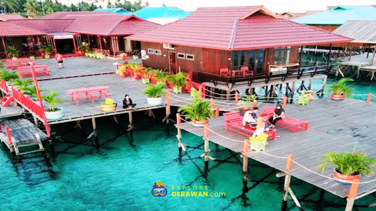 Water Cottage Derawan